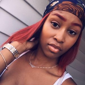 Meet your Posher, Rikeira